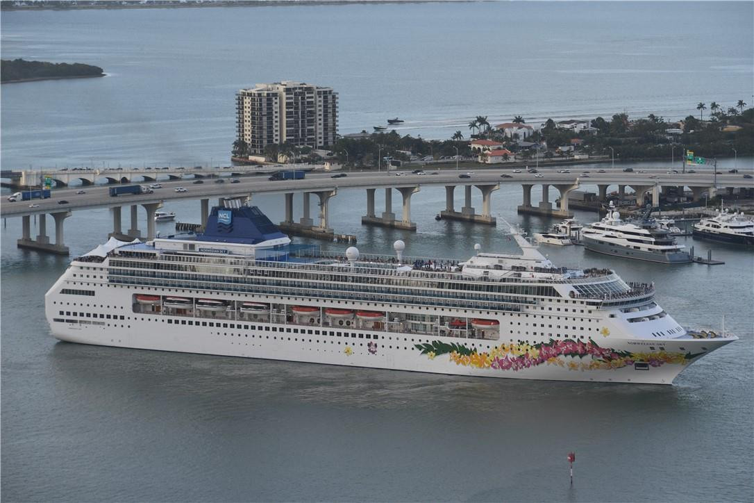 50 Biscayne - Residential