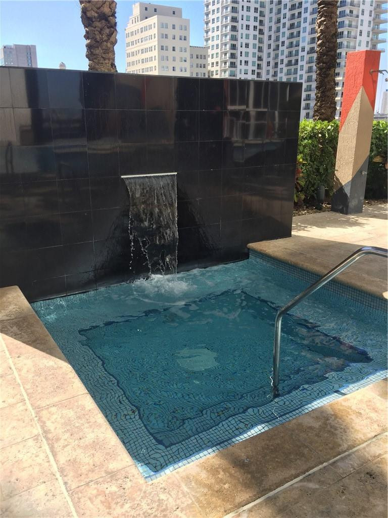 50 Biscayne - Residential