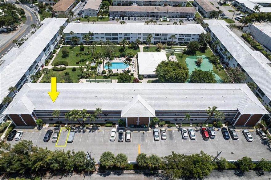 LOVELY 2 Bedroom, 2 Bath CONDO located in prestigious LIGHTHOUSE POINT! RELAX on your screened BALCONY and enjoy the TROPICAL view! UPDATED KITCHEN with GRANITE Countertops. 55+ Community with many amenities: POOL, Mini GOLF, SHUFFLEBOARD, COMMUNITY CLUBHOUSE, BEAUTIFULLY Landscaped Common Areas and more! WALK to PUBLIX, Post Office, LHP Library, City Hall, Fire station as well as numerous shops and restaurants. COMMUNITY BUS for transportation to local mall, LHP Marina area, Whole Foods, Home Goods, Target and more!