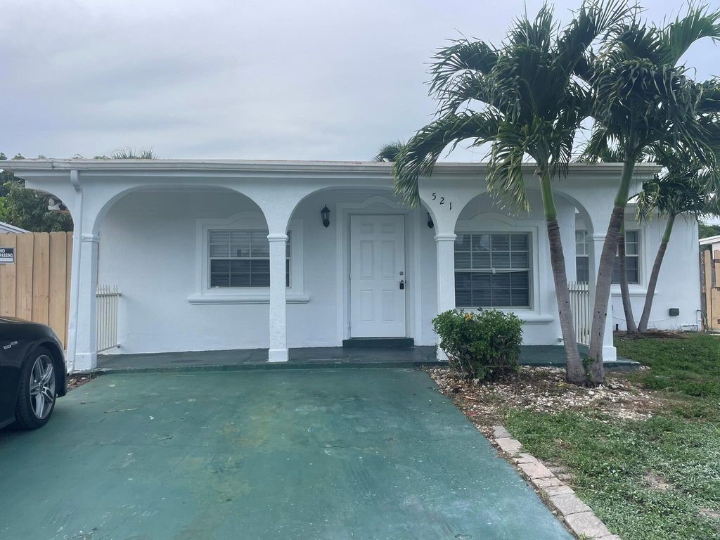 Photo of 521 Brown Road, Lake Worth, FL 33462 (MLS # R11101792)