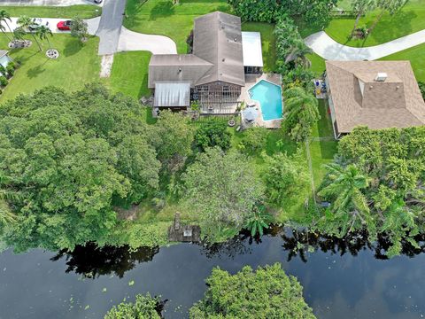 A home in Lake Worth