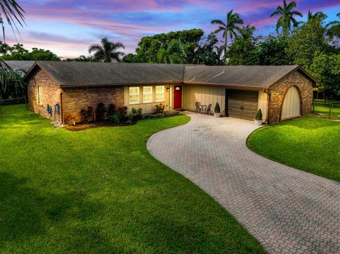 A home in Lake Worth