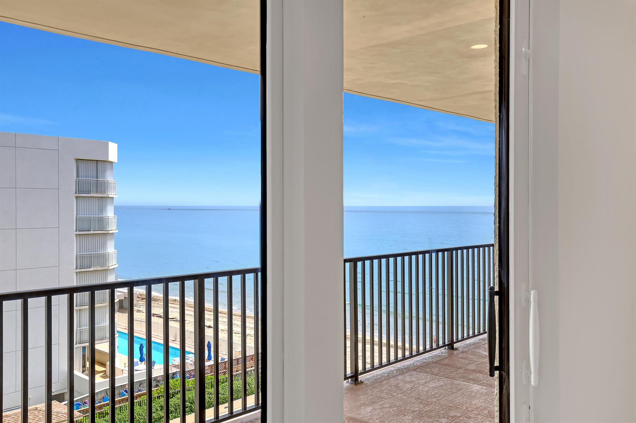 DUNE DECK OF THE PALM BEA - Residential