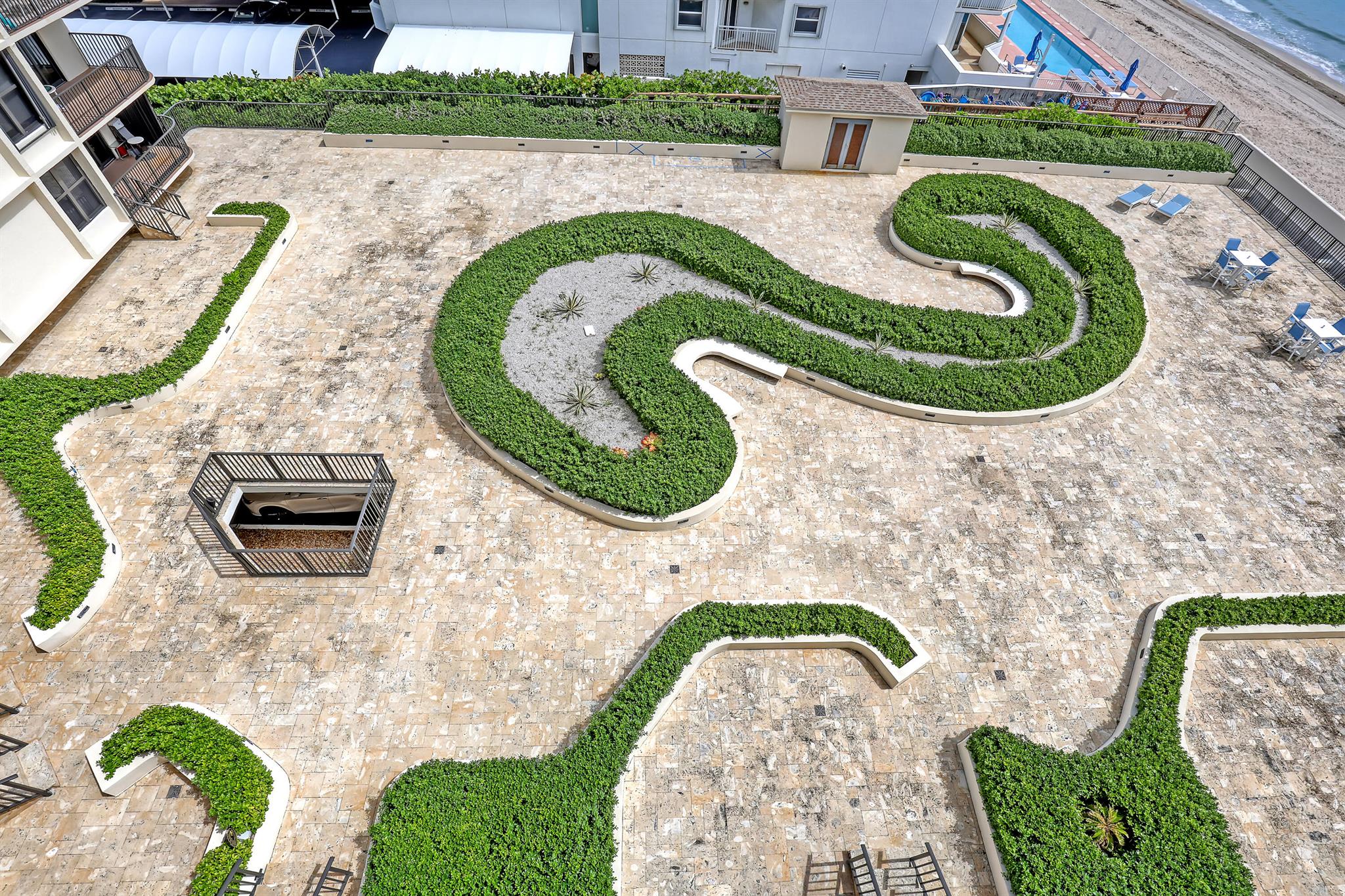 DUNE DECK OF THE PALM BEA - Residential