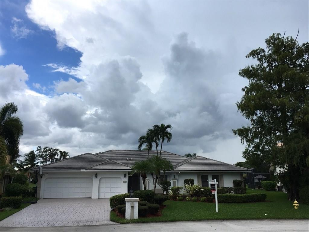 WOODMONT ESTATES - Residential