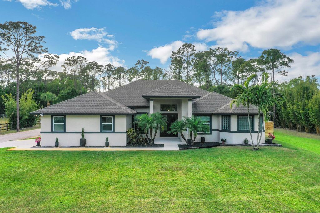 Photo of 15833 Alexander Run Run, Jupiter, FL 33478 (MLS # R10918993)