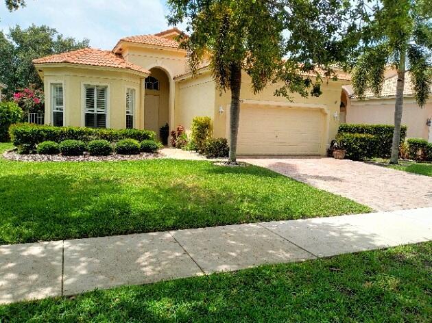 View Fort Pierce, FL 34951 house