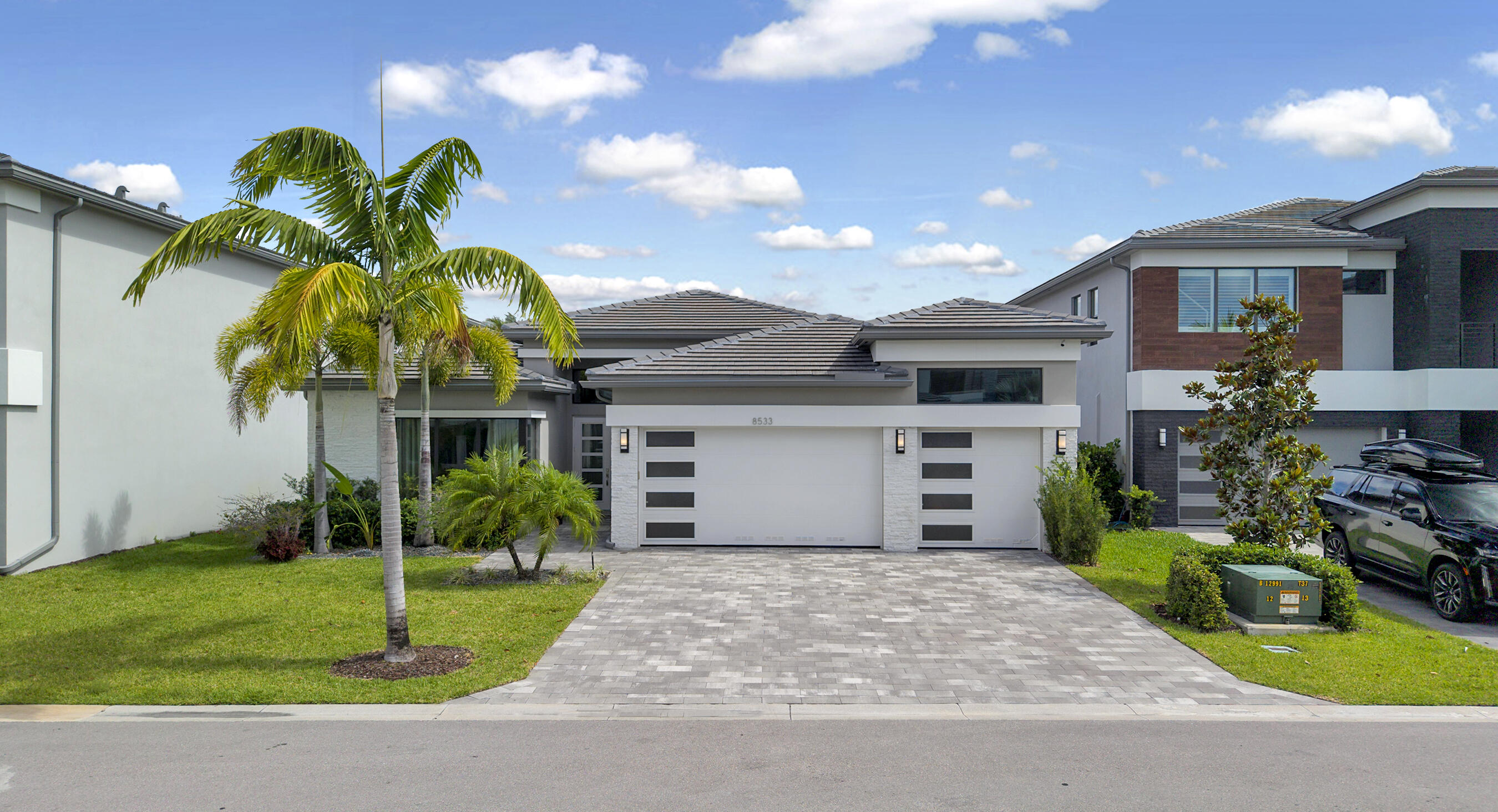 Lotus Palm - Residential