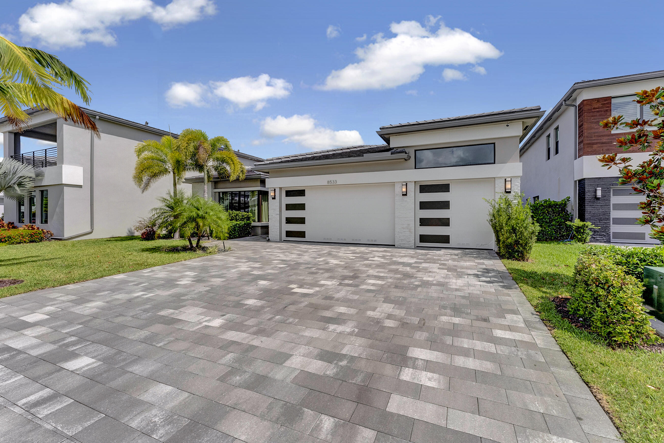 Lotus Palm - Residential