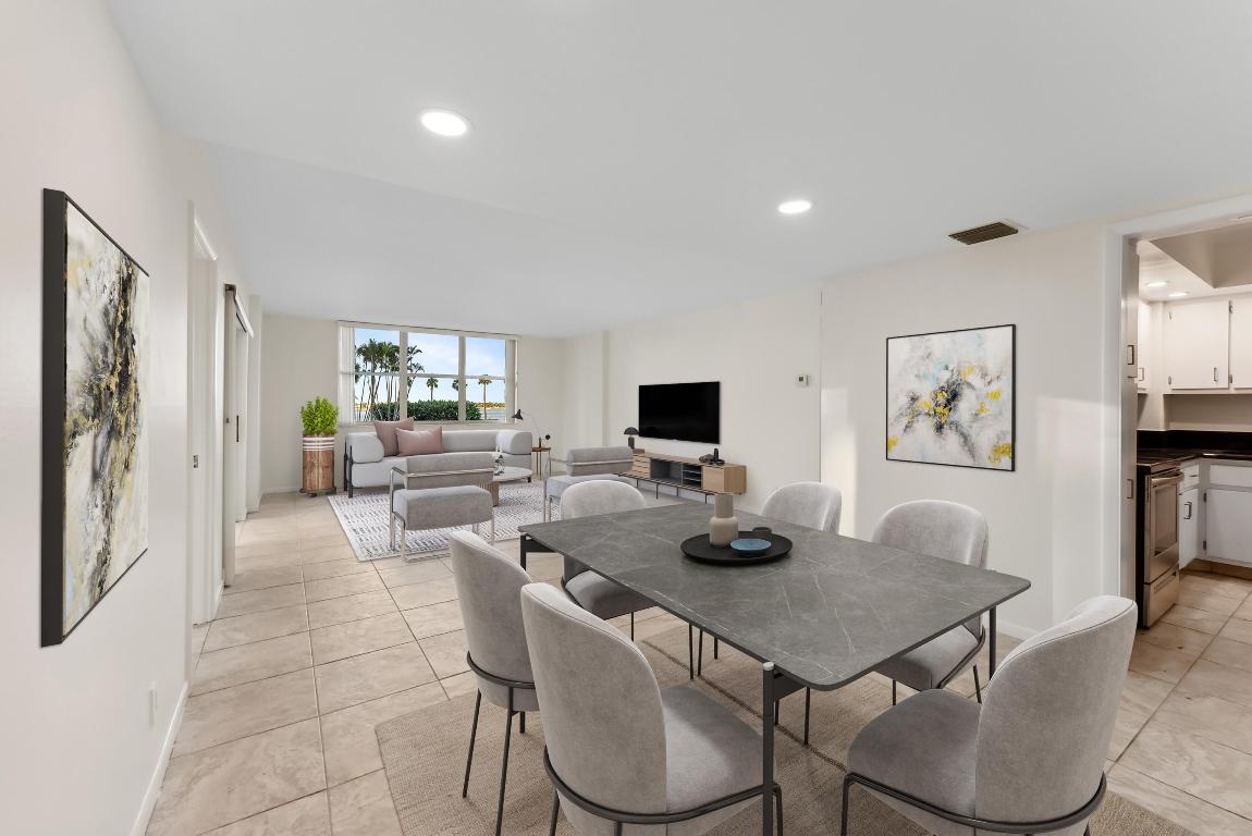 PORTOFINO CONDO PT OF LTS 15 AND 16,JARVIS PAR - Residential