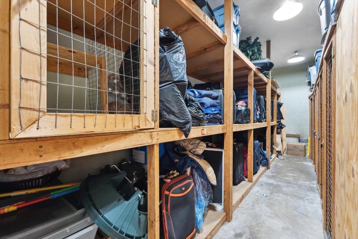 PORTOFINO CONDO PT OF LTS 15 AND 16,JARVIS PAR - Residential