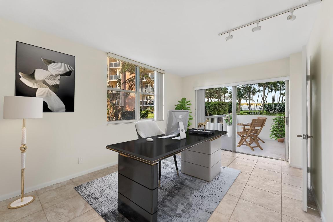 PORTOFINO CONDO PT OF LTS 15 AND 16,JARVIS PAR - Residential