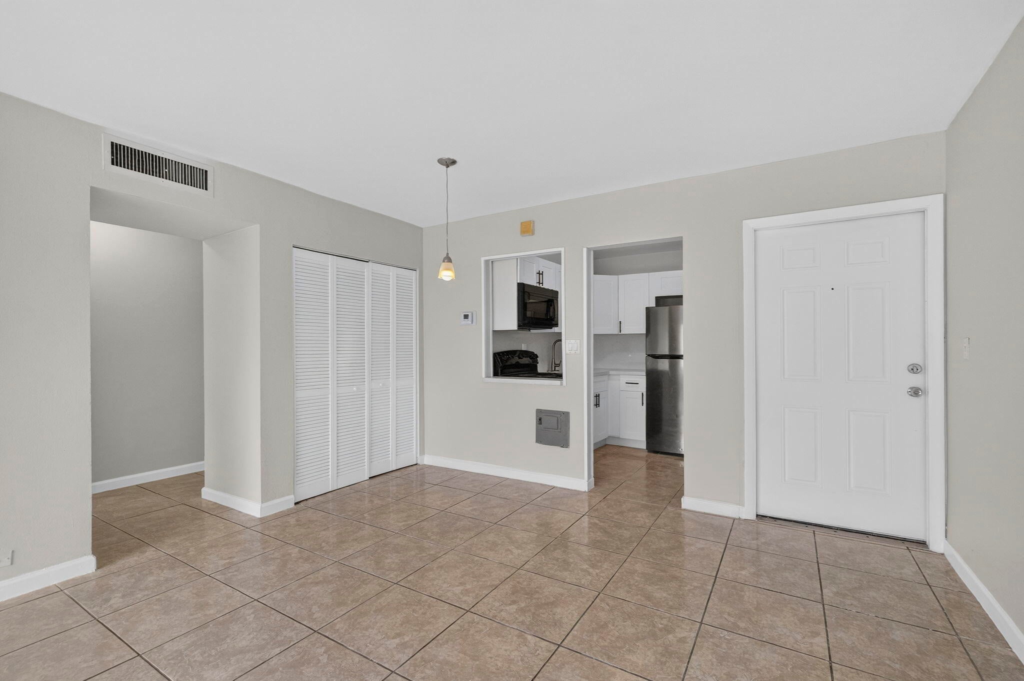 151 SE 6th Avenue 16