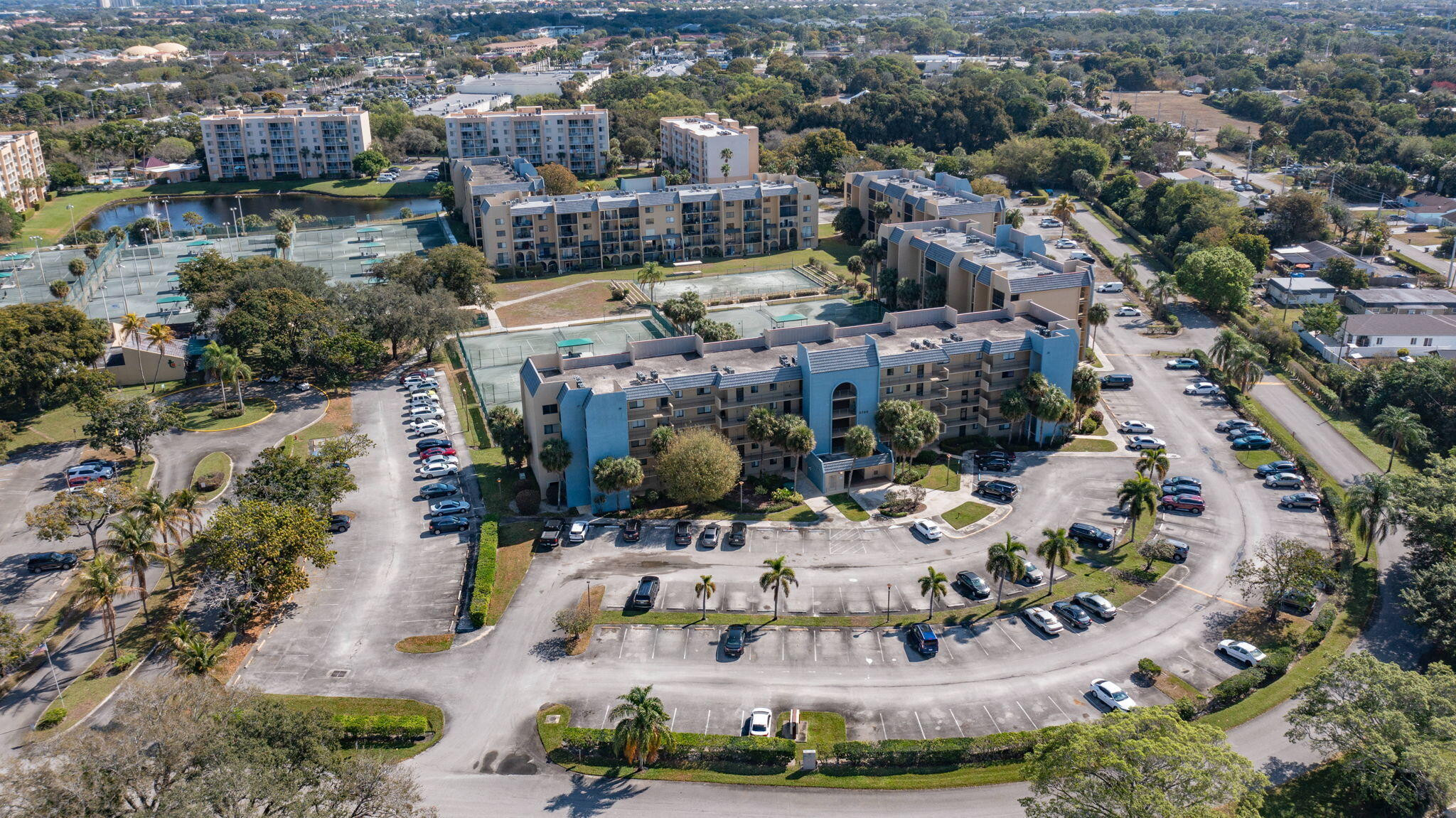 TCPB CONDO - Residential