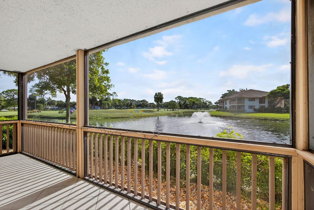 Photo of 638 Brackenwood Cove, Palm Beach Gardens, FL 33418 (MLS # R11127751)