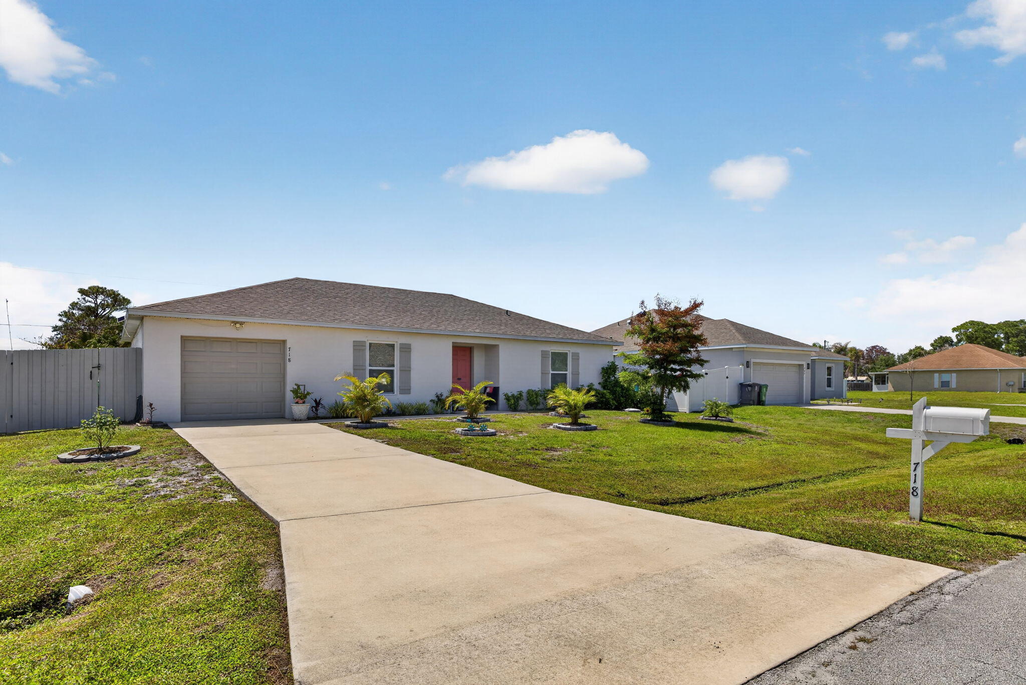 PORT ST LUCIE SECTION 27 - Residential