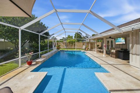 Tiny photo for 805 Daffodil Drive, Wellington, FL 33414 (MLS # B26051048)