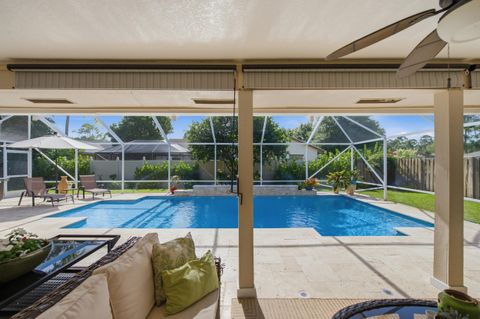 Tiny photo for 805 Daffodil Drive, Wellington, FL 33414 (MLS # B26051048)