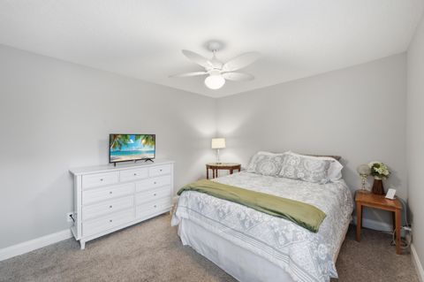 Tiny photo for 805 Daffodil Drive, Wellington, FL 33414 (MLS # B26051048)