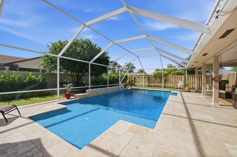 Tiny photo for 805 Daffodil Drive, Wellington, FL 33414 (MLS # B26051048)
