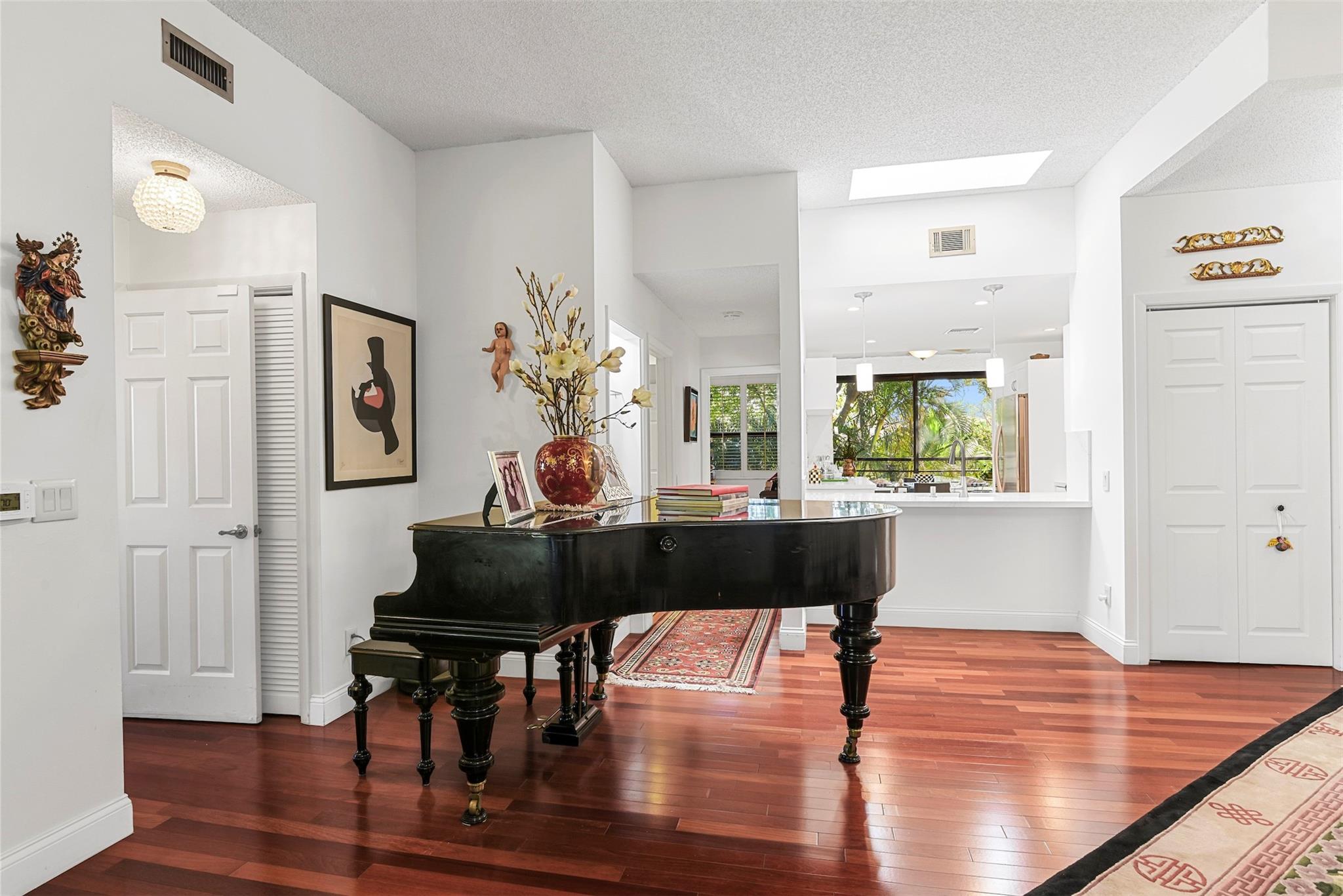 LA PAZ - Residential