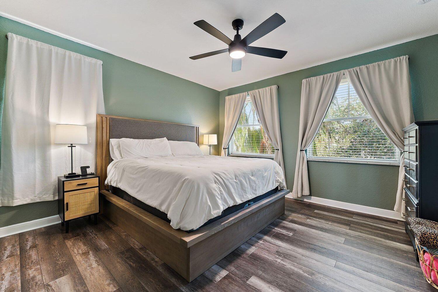 CITYSIDE CONDO - Residential