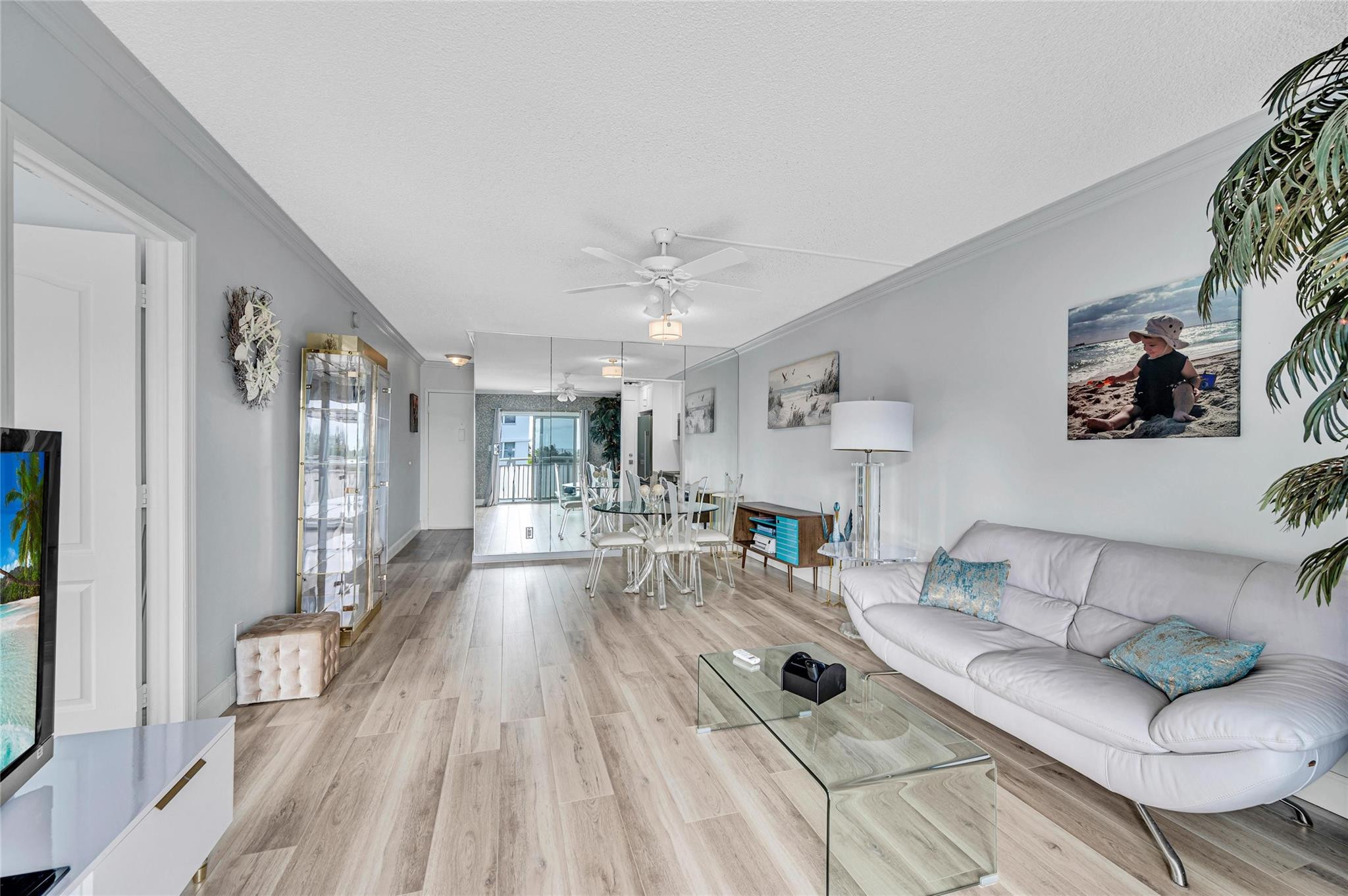 LEISURE SANDS CONDO - Residential