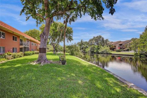 A home in Wilton Manors