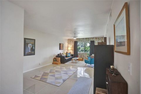 A home in Wilton Manors