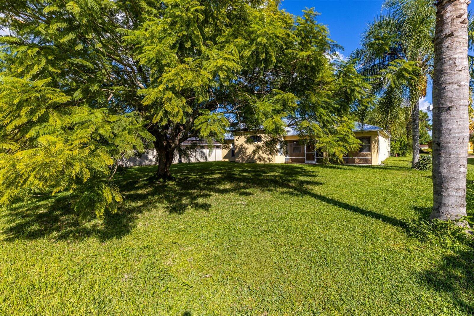 PORT ST LUCIE SECTION 44 - Residential Lease