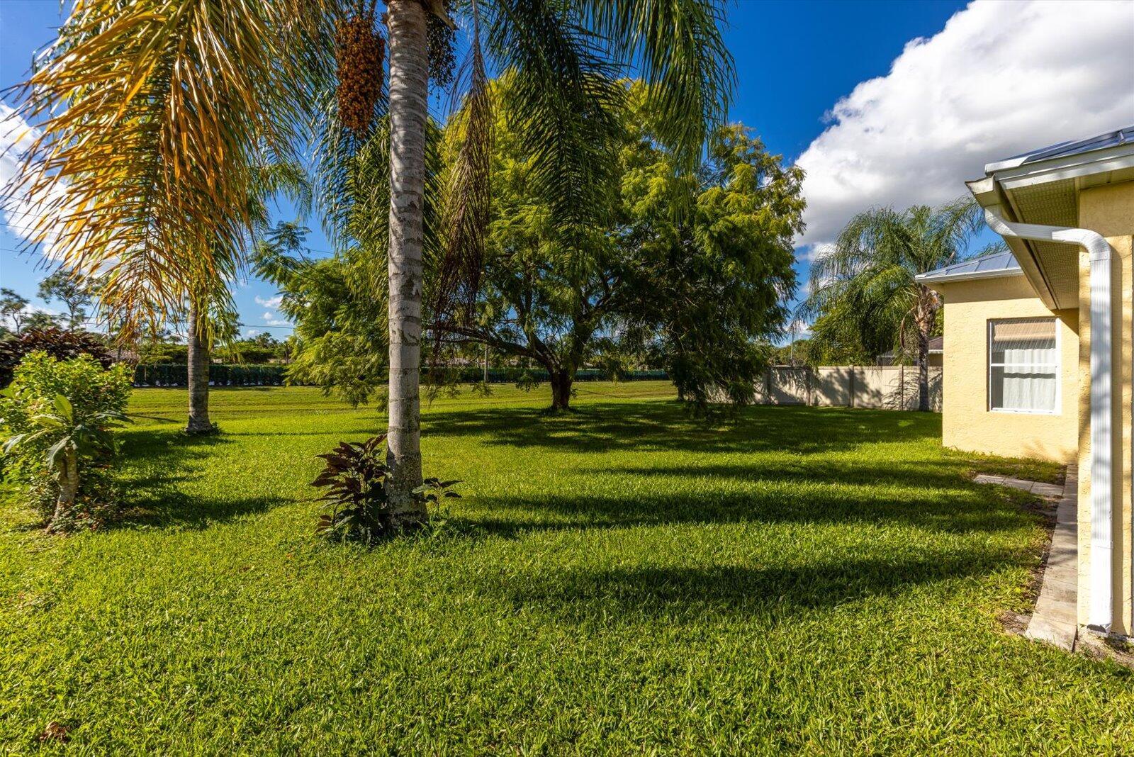 PORT ST LUCIE SECTION 44 - Residential Lease