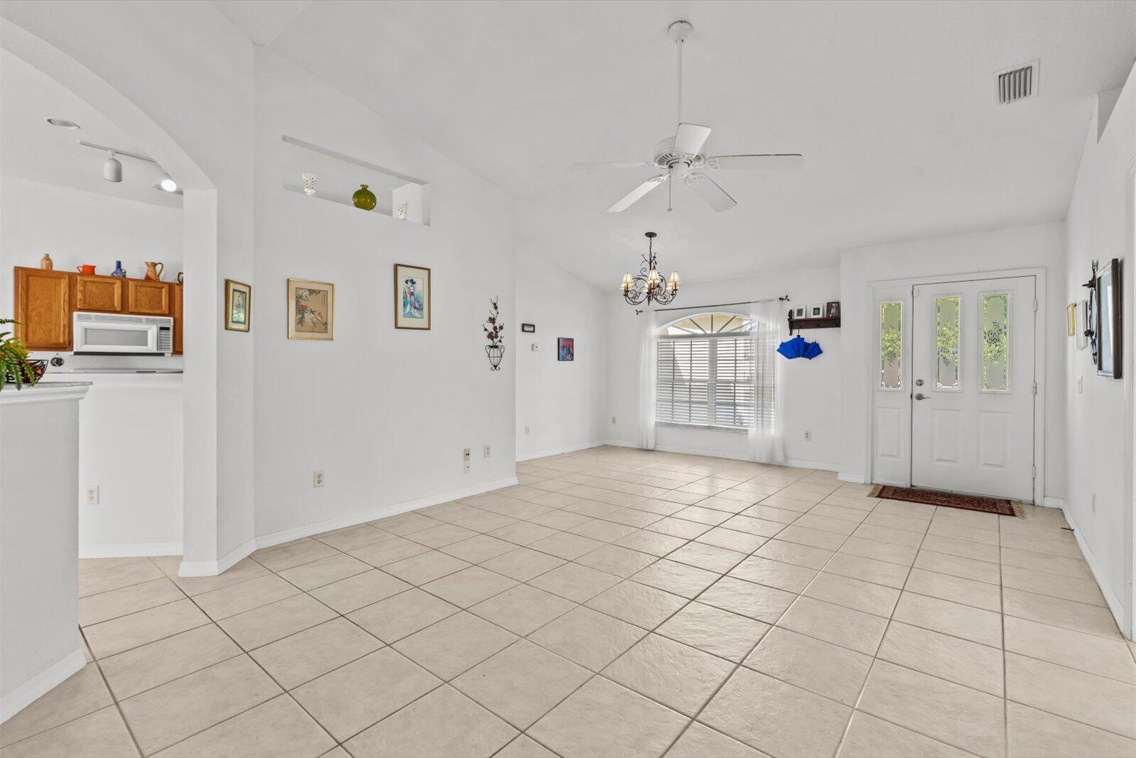 PORT ST LUCIE SECTION 44 - Residential Lease