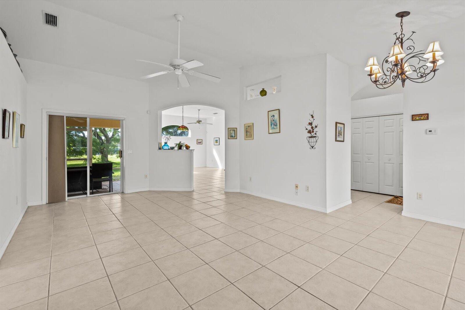 PORT ST LUCIE SECTION 44 - Residential Lease