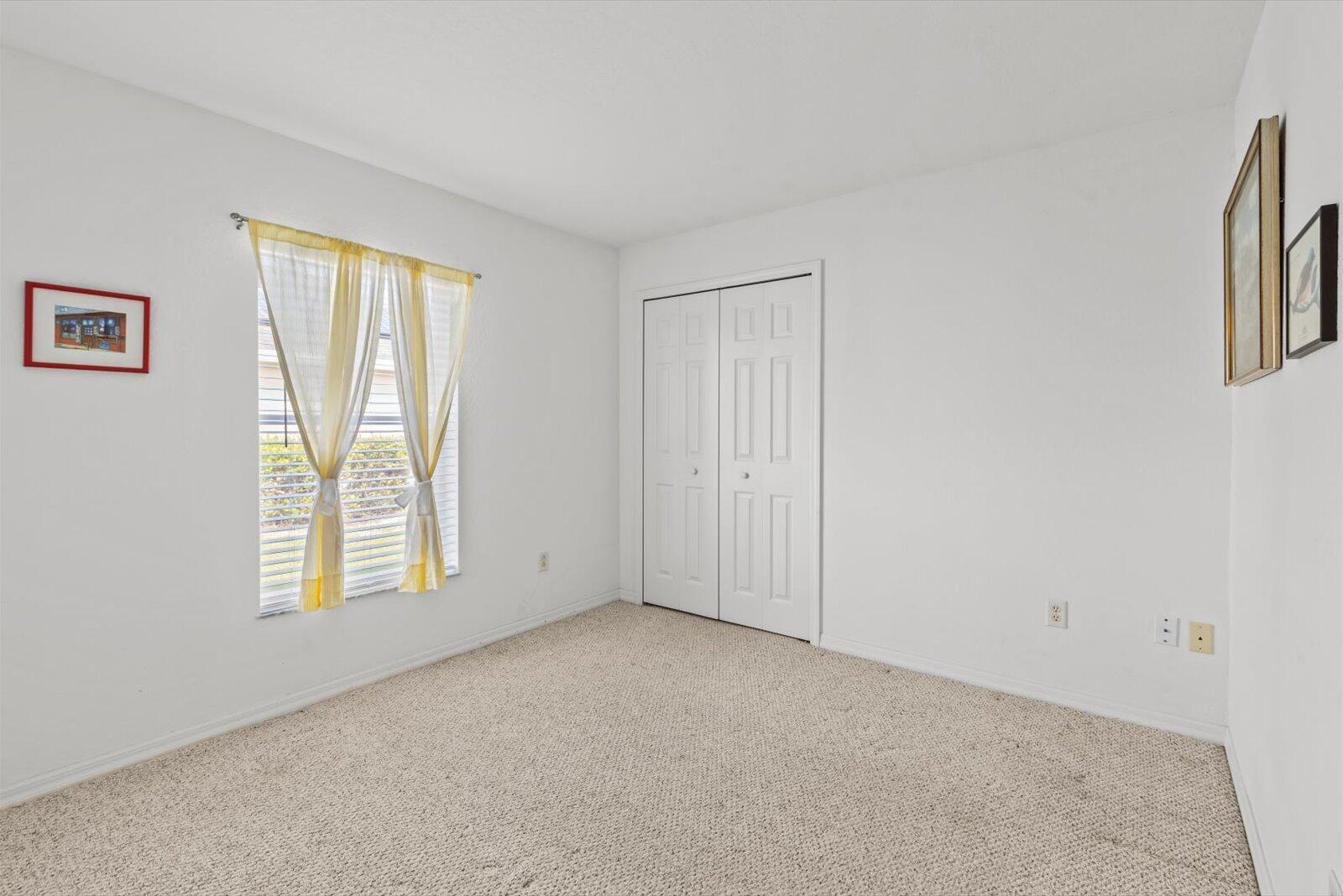 PORT ST LUCIE SECTION 44 - Residential Lease