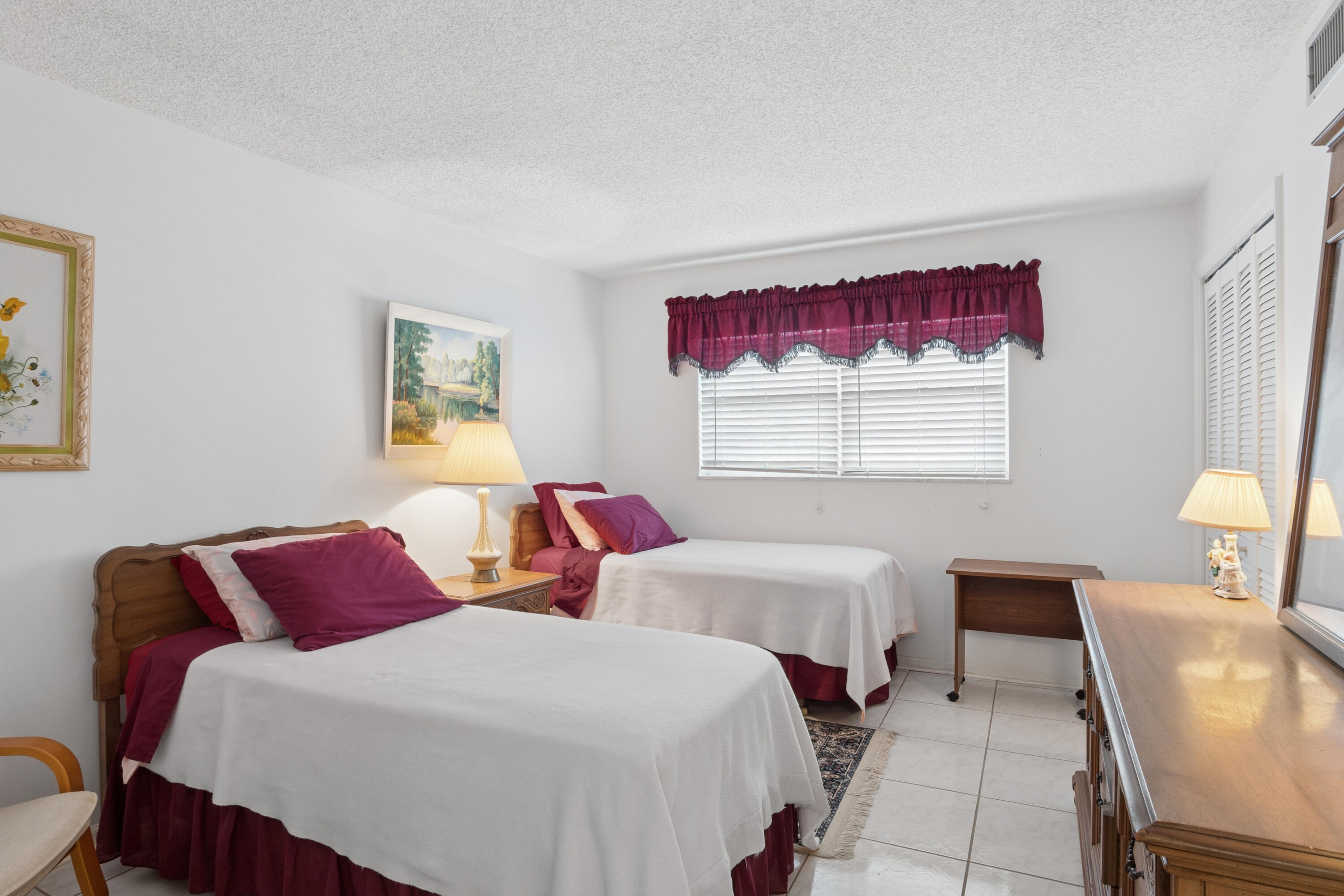 ATLANTIS SHERBROOKE VILLAS EAST CONDO - Residential