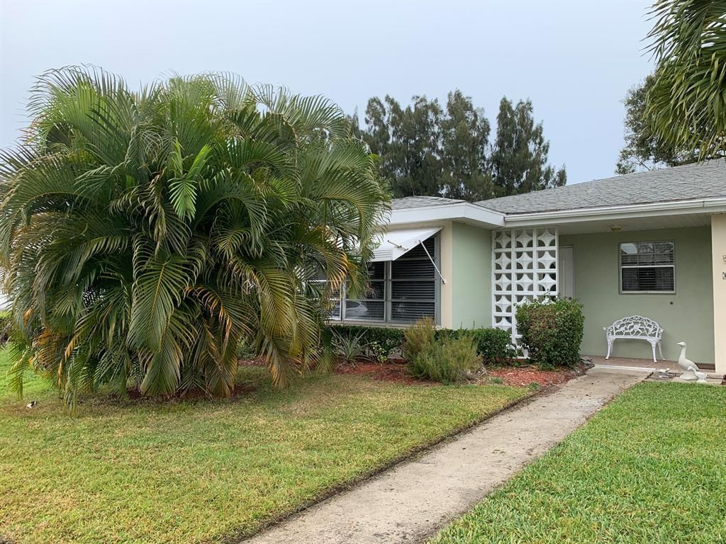 Photo of 918 Savannas Point Drive #A, Fort Pierce, FL 34982 (MLS # R10709325)