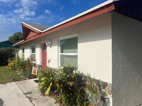 1309 W Frangipani Circle Lantana FL 33462