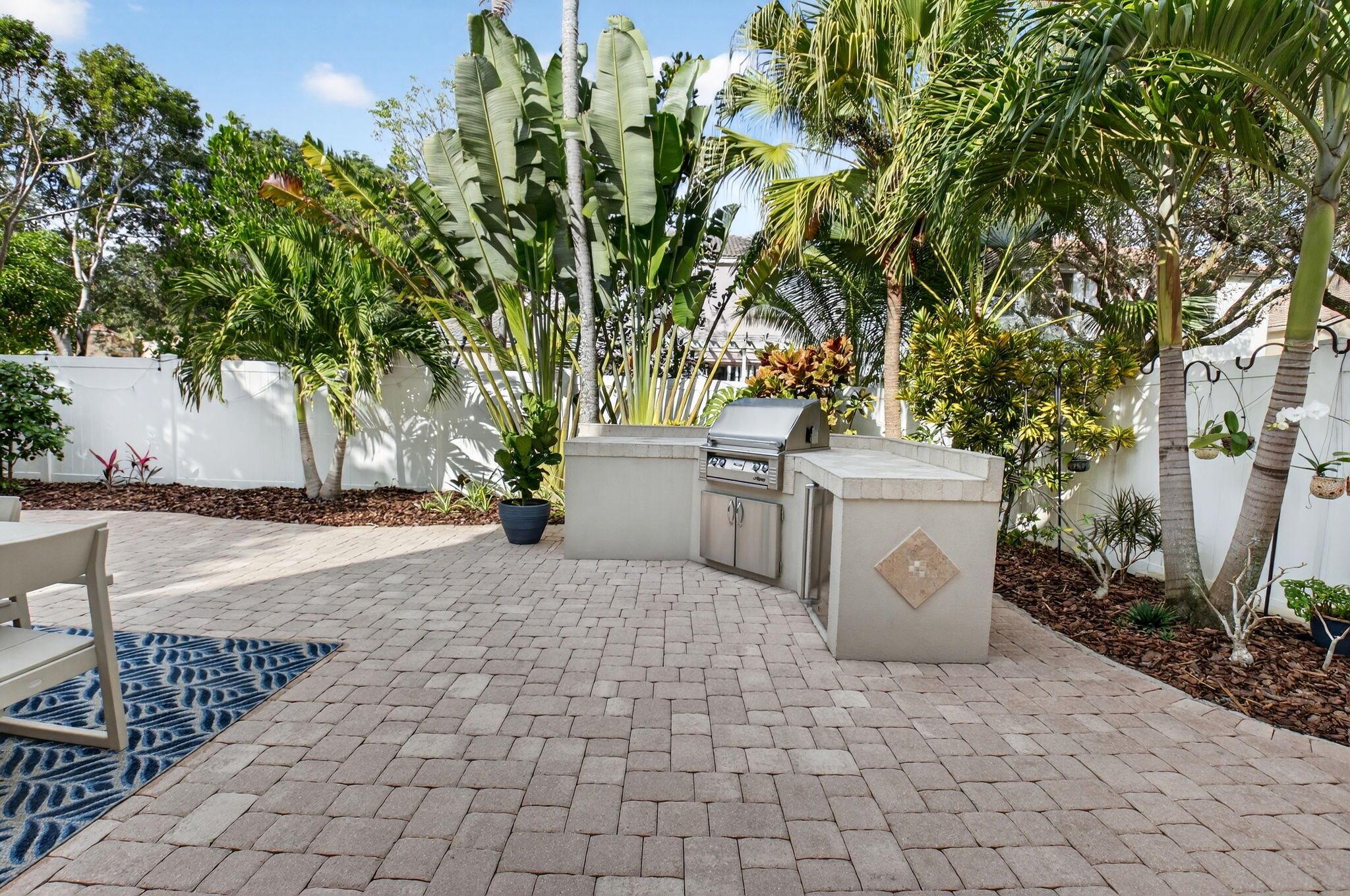 SMITH DAIRY WEST 8, SMITH - Residential