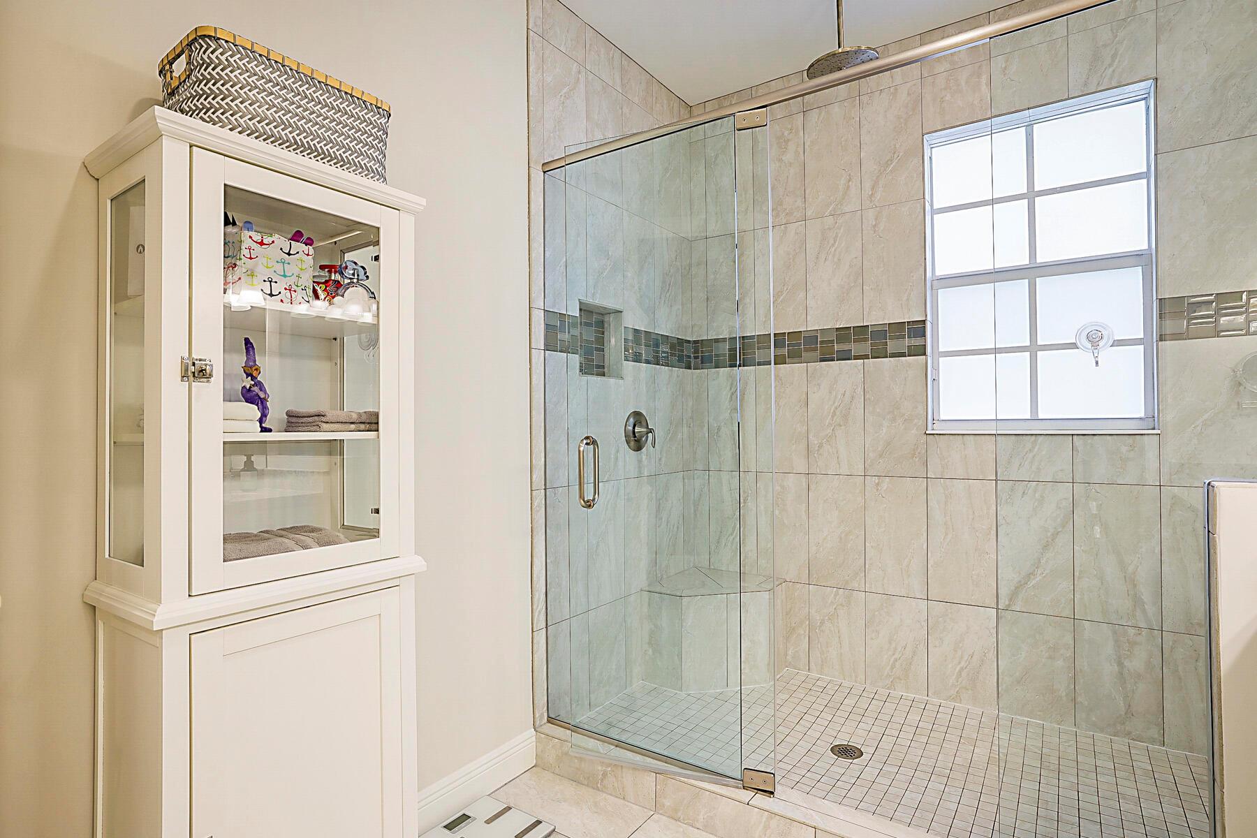 Ocean Breeze - Residential Lease