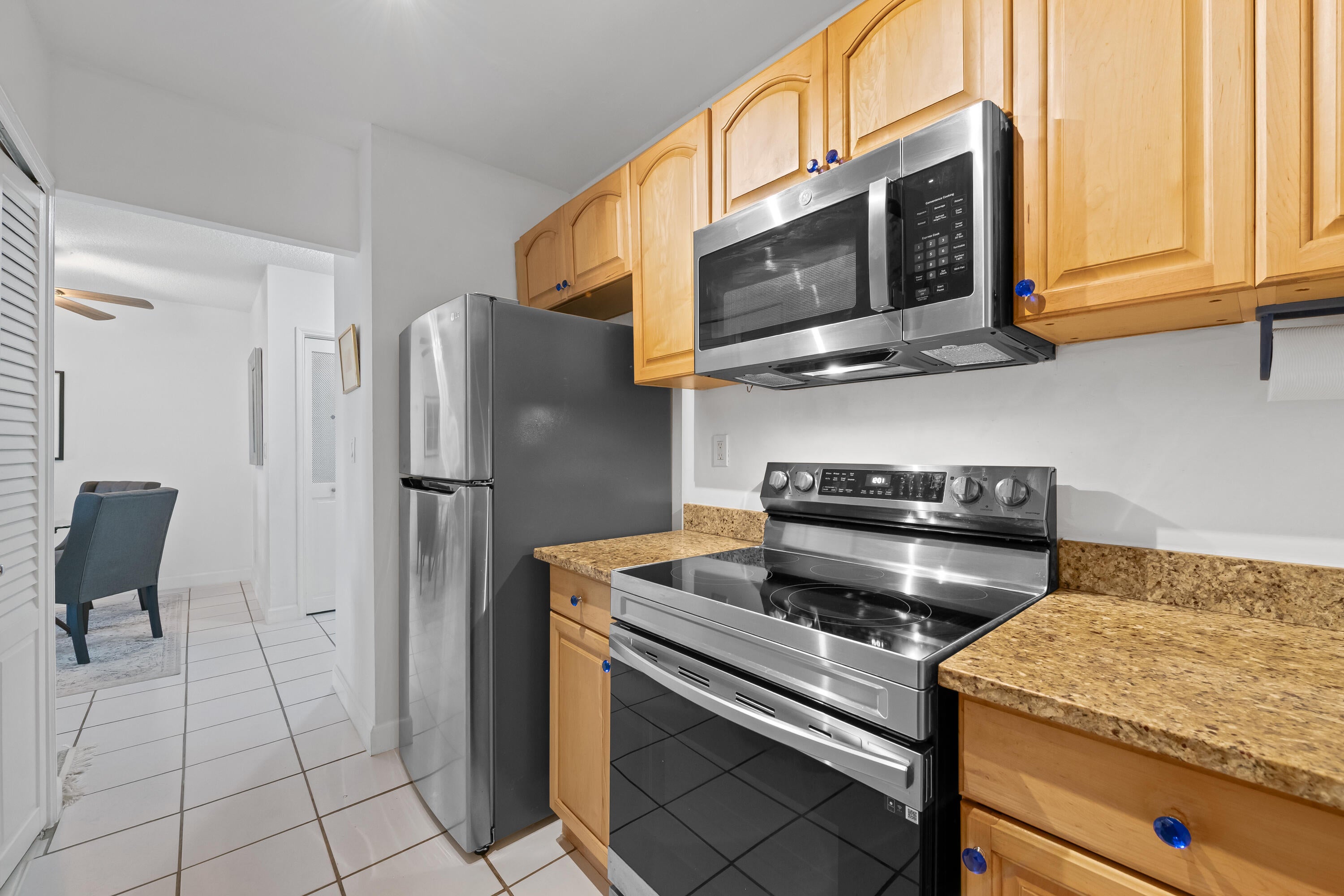720 Orton Avenue 402