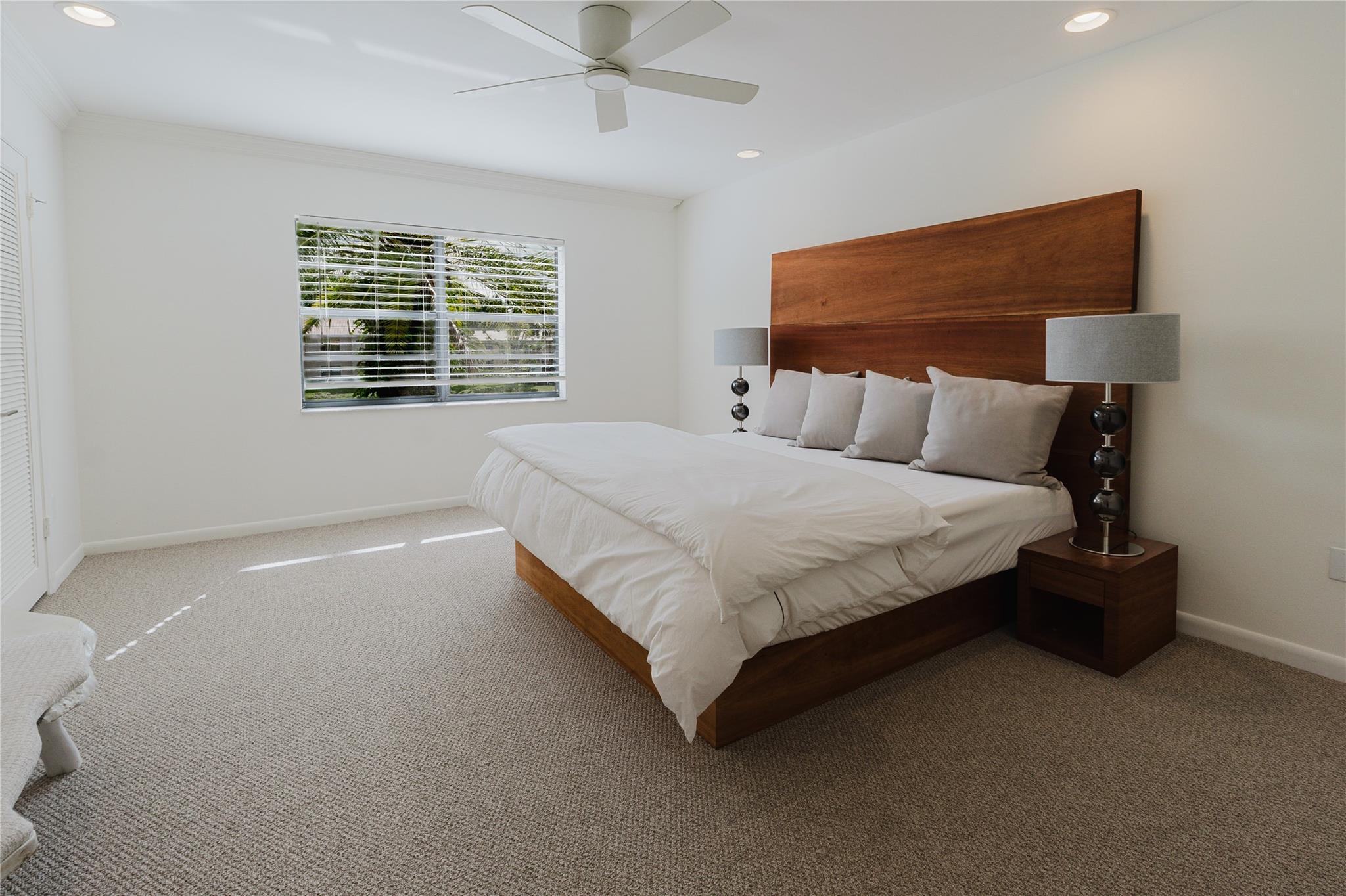 9277 Vista Del Lago 39B