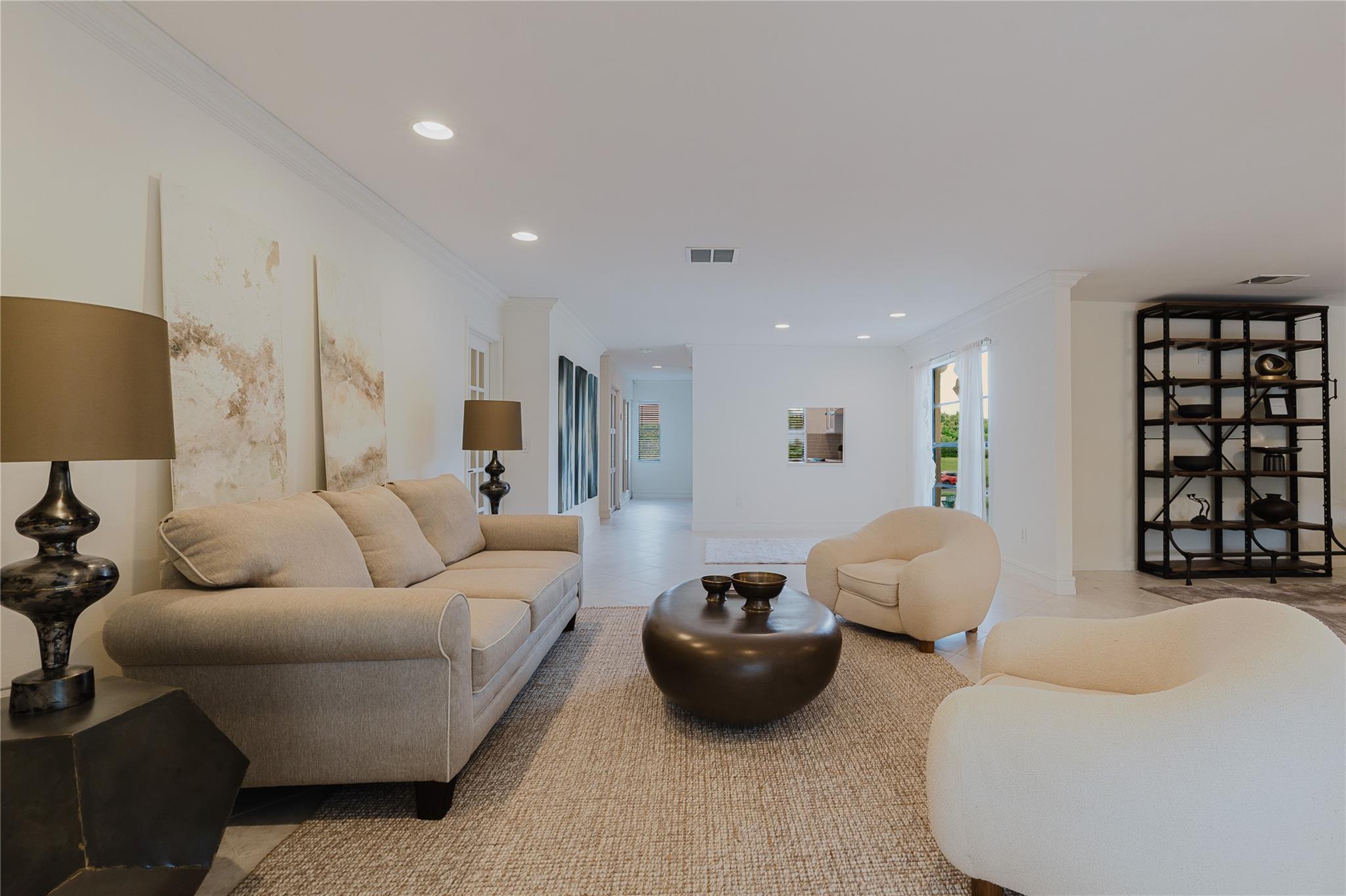 9277 Vista Del Lago 39B