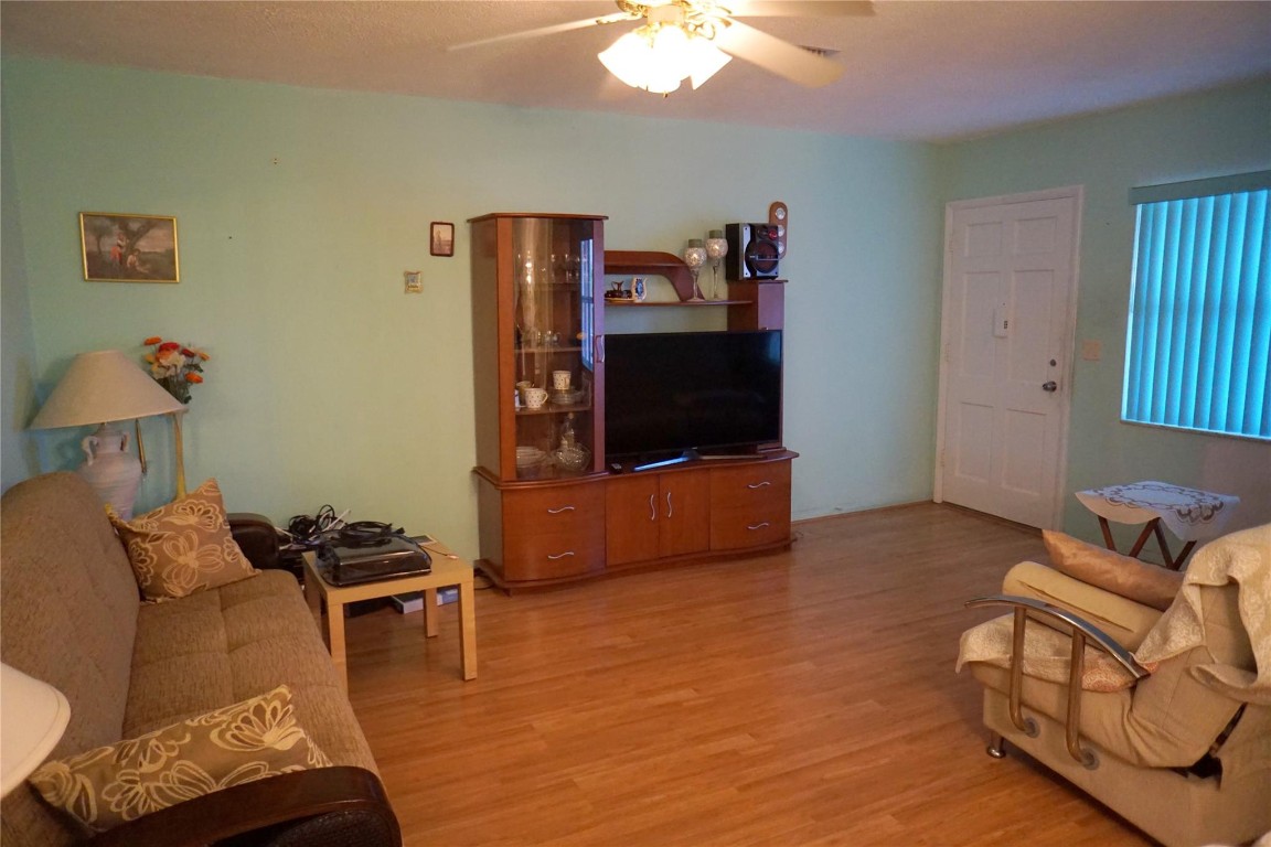 Eldorado CountryClub 25 B - Residential