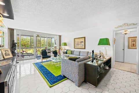 Tiny photo for 3960 Oaks Clubhouse Drive #304, Pompano Beach, FL 33069 (MLS # B26016736)