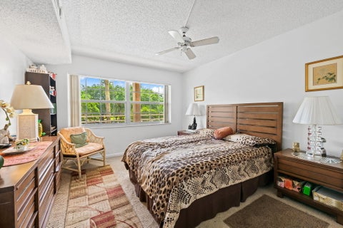 Tiny photo for 3960 Oaks Clubhouse Drive #304, Pompano Beach, FL 33069 (MLS # B26016736)
