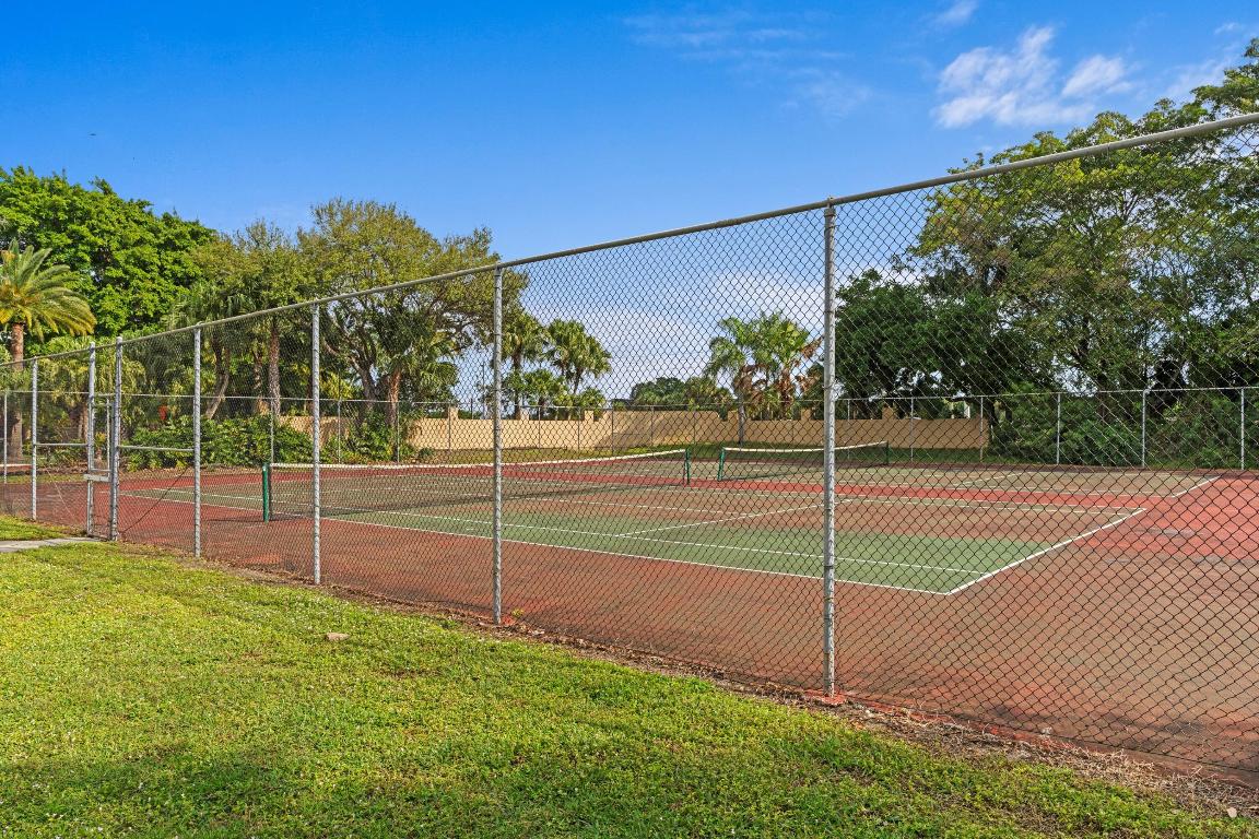 BOCA RIO NORTH - Residential