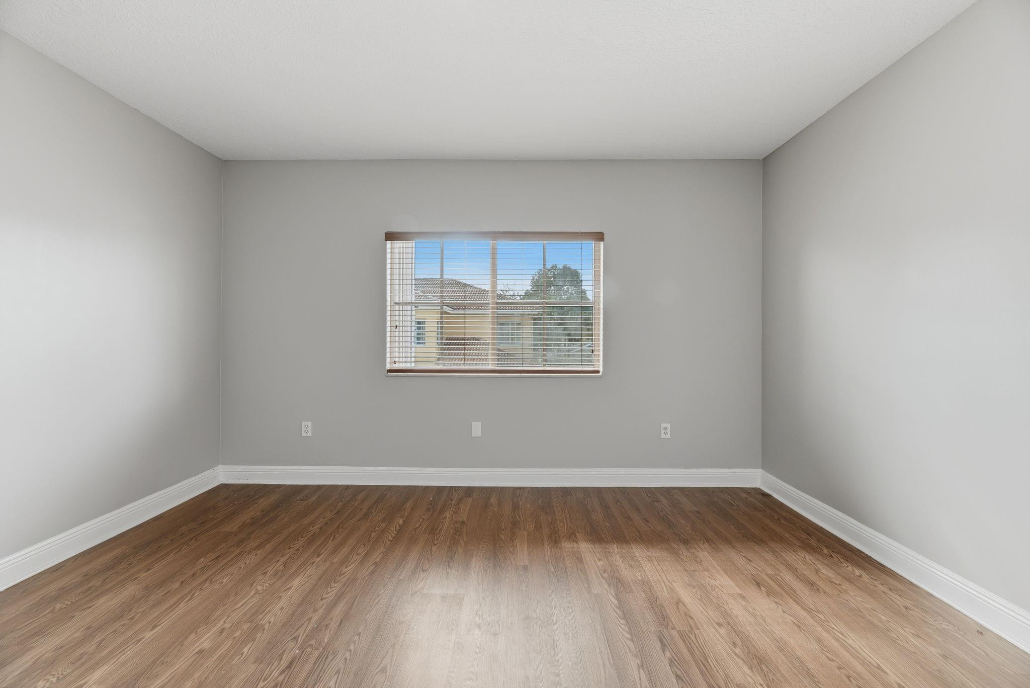 Pod 1 At Monarch Lakes 16 - Residential