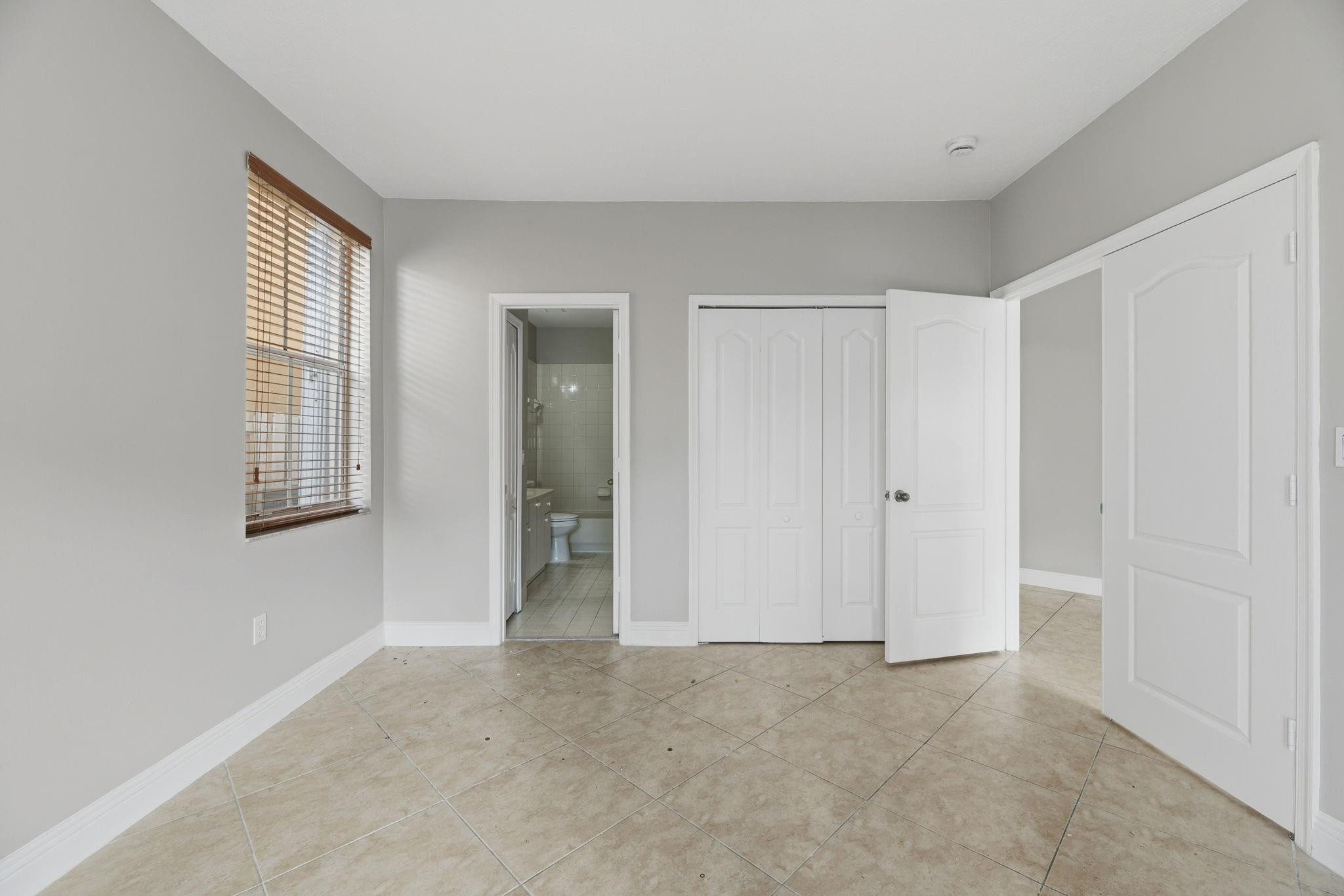 Pod 1 At Monarch Lakes 16 - Residential