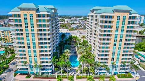700 E Boynton Beach Boulevard Unit 312, Boynton Beach, FL MLS: R11074326