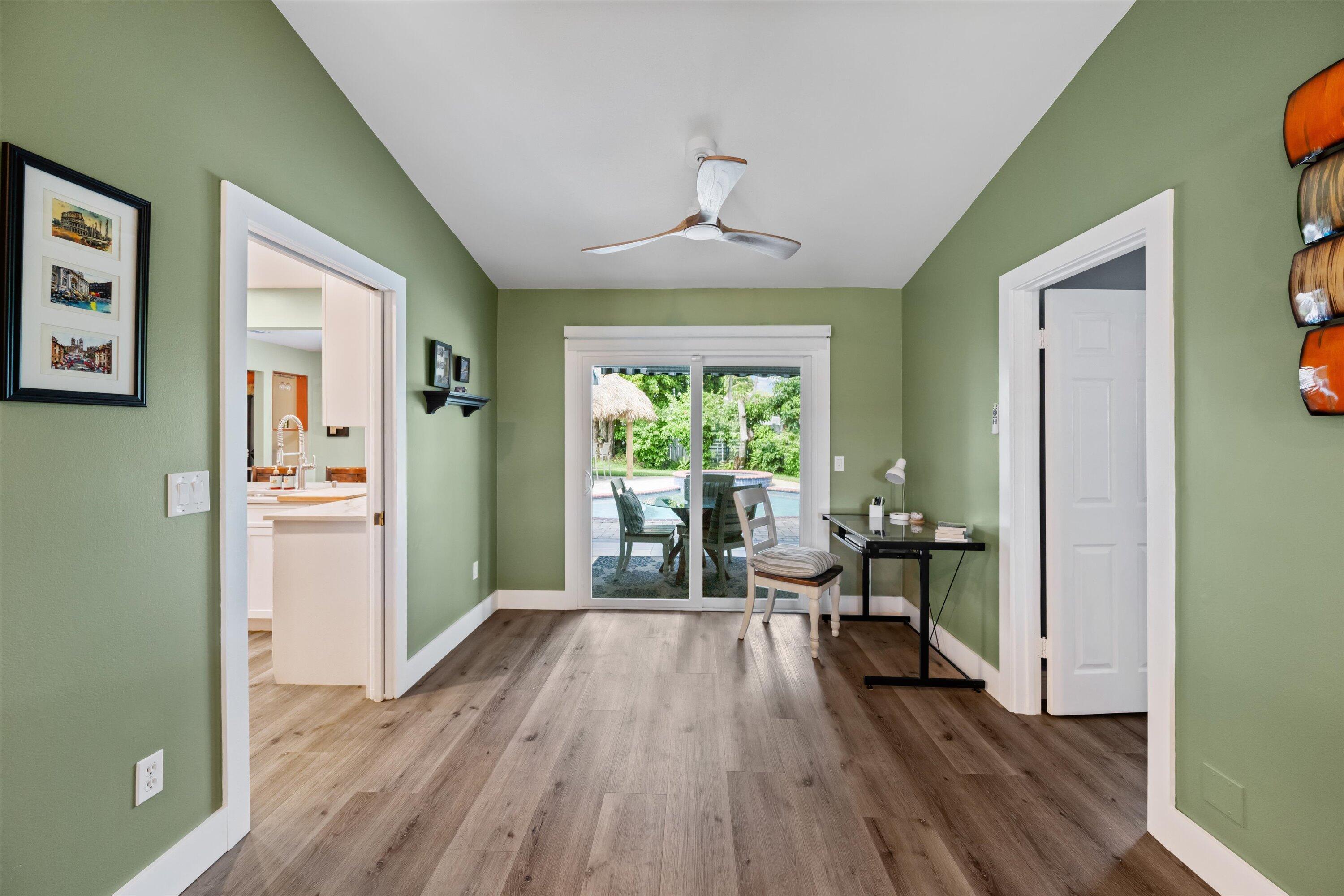 SOUTH SHORE 4 OF WELLINGTON - Residential Lease